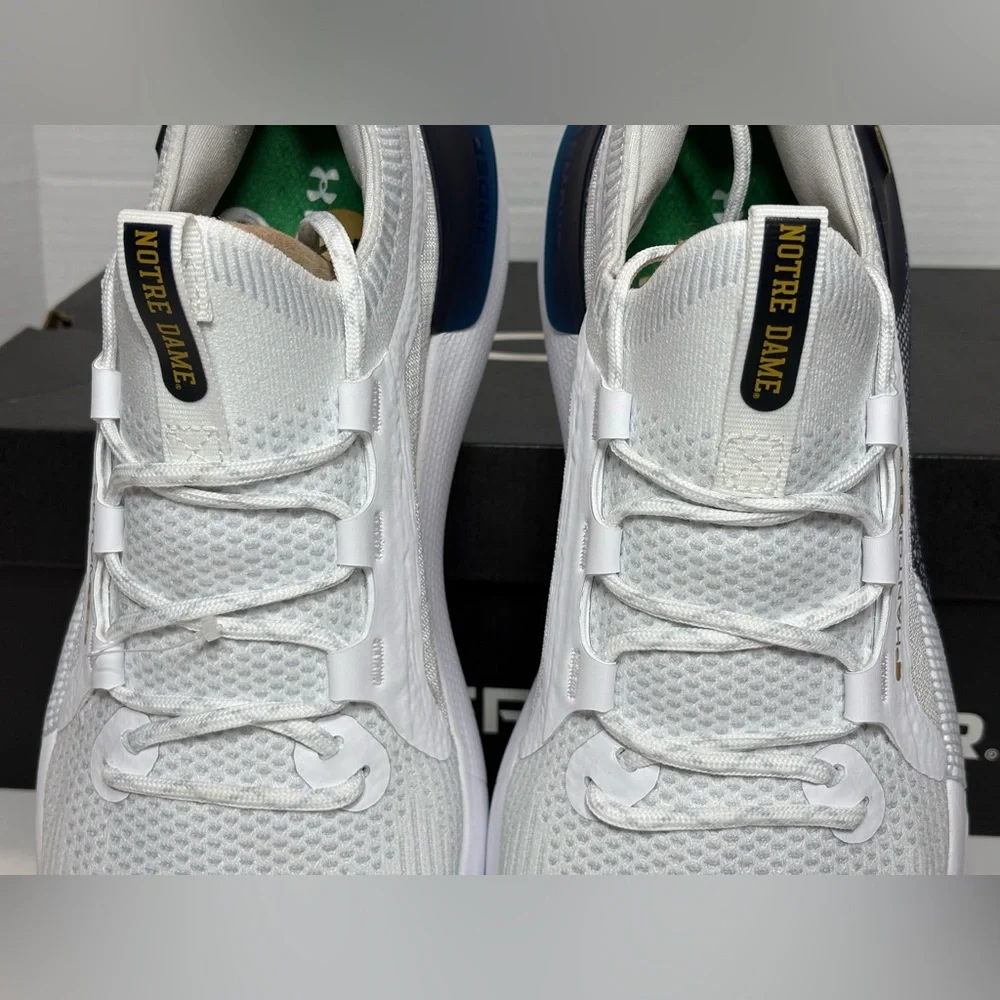 Under Armour HOVR Phantom 3 SE Collegiate University of Notre Dame 3026908-100